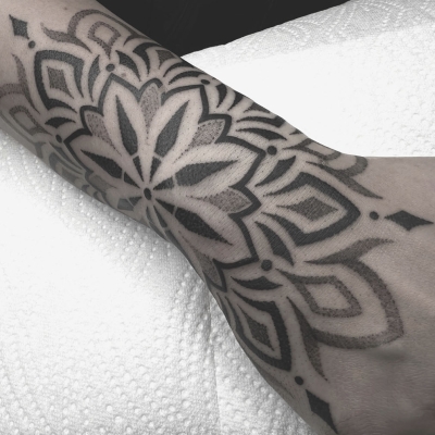 Dotwork 01.jpg