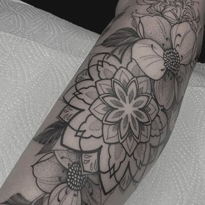 Dotwork 02.jpg