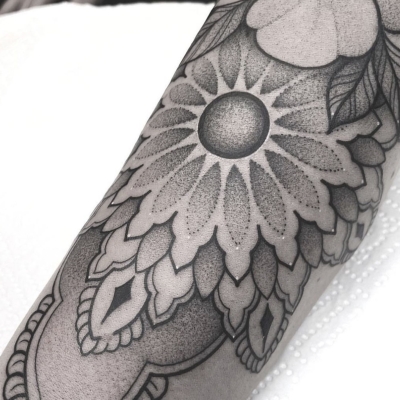 Dotwork 09.jpg
